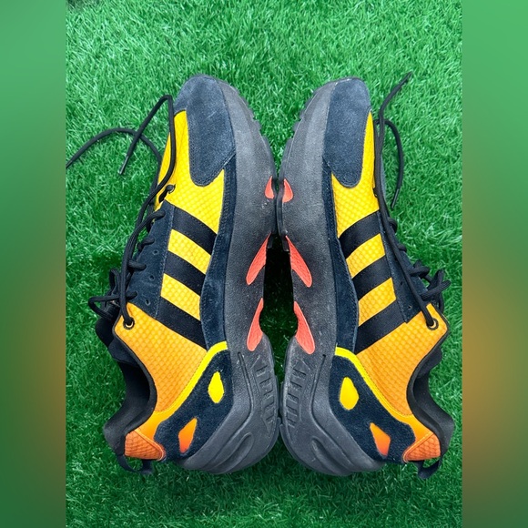 Adidas Men's Size 11.5 ZX Boost 22 Lifestyle Black Orange Sneaker Trainer - Picture 3 of 7